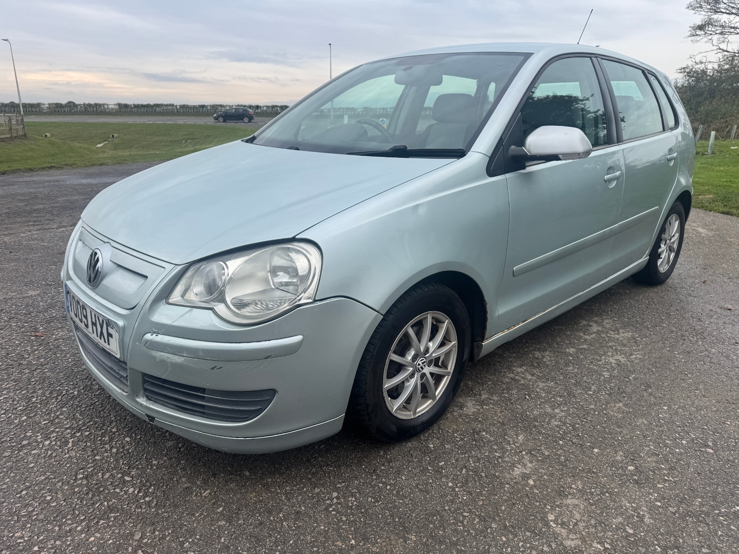 Used Volkswagen Polo 2009 for sale - 76130347: Photo 3