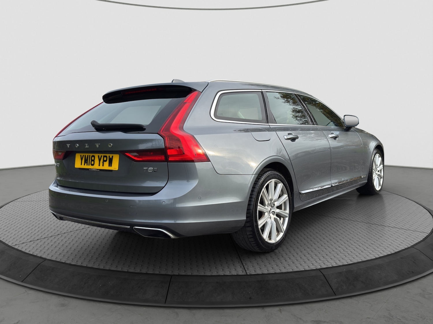 Used Volvo V90 2018 for sale - 76403315: Photo 11