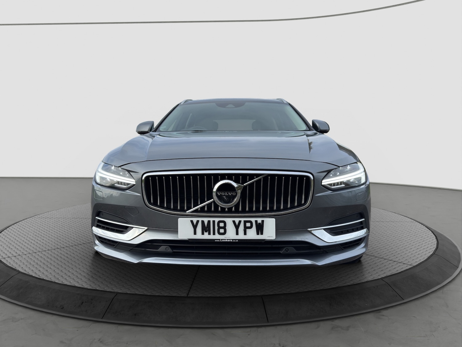 Used Volvo V90 2018 for sale - 76403315: Photo 3