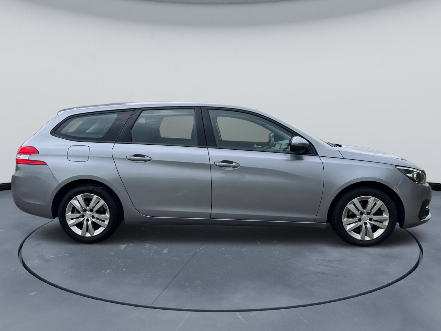 Used Peugeot 308 2018 for sale - 76450311: Photo 13