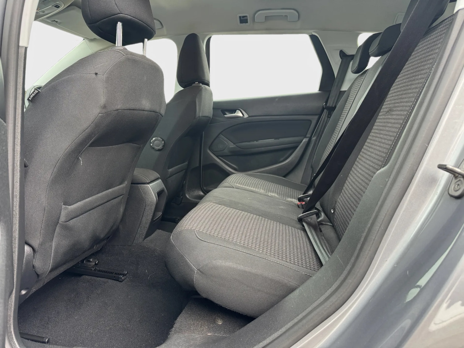 Used Peugeot 308 2018 for sale - 76450311: Photo 21