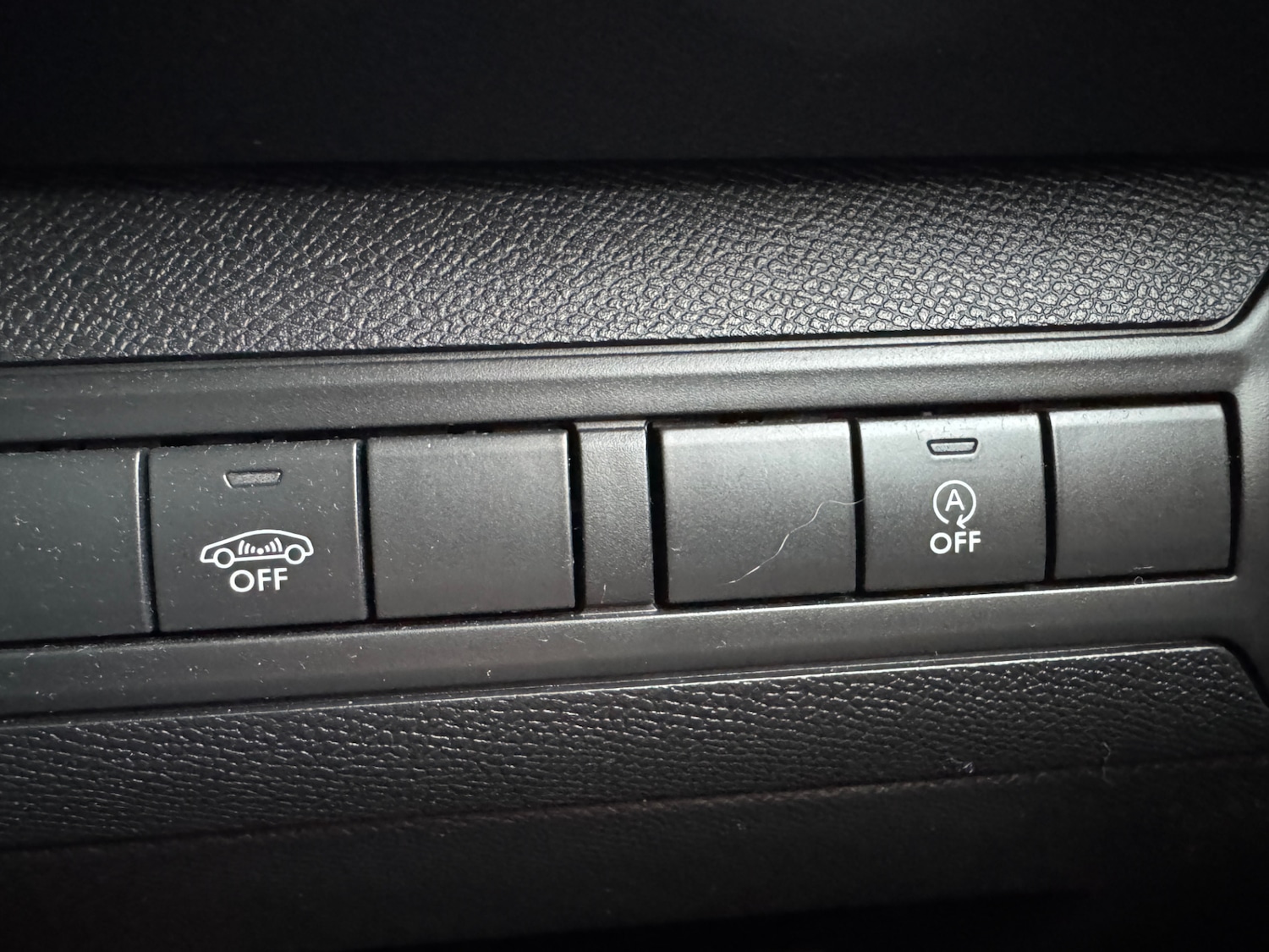 Used Peugeot 308 2018 for sale - 76450311: Photo 25