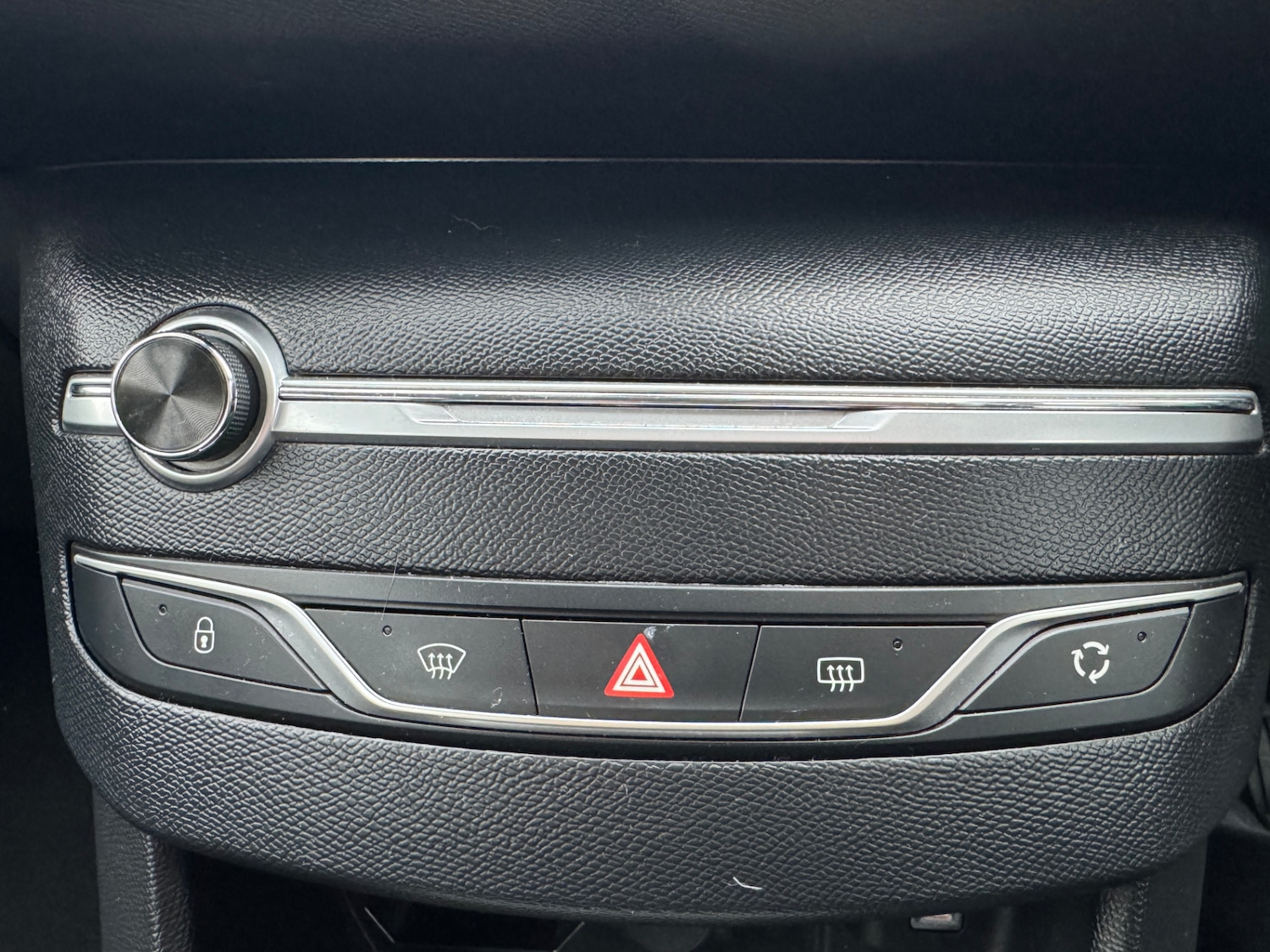 Used Peugeot 308 2018 for sale - 76450311: Photo 26