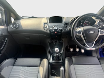 Used Ford Fiesta 2015 for sale - 78520159: Photo