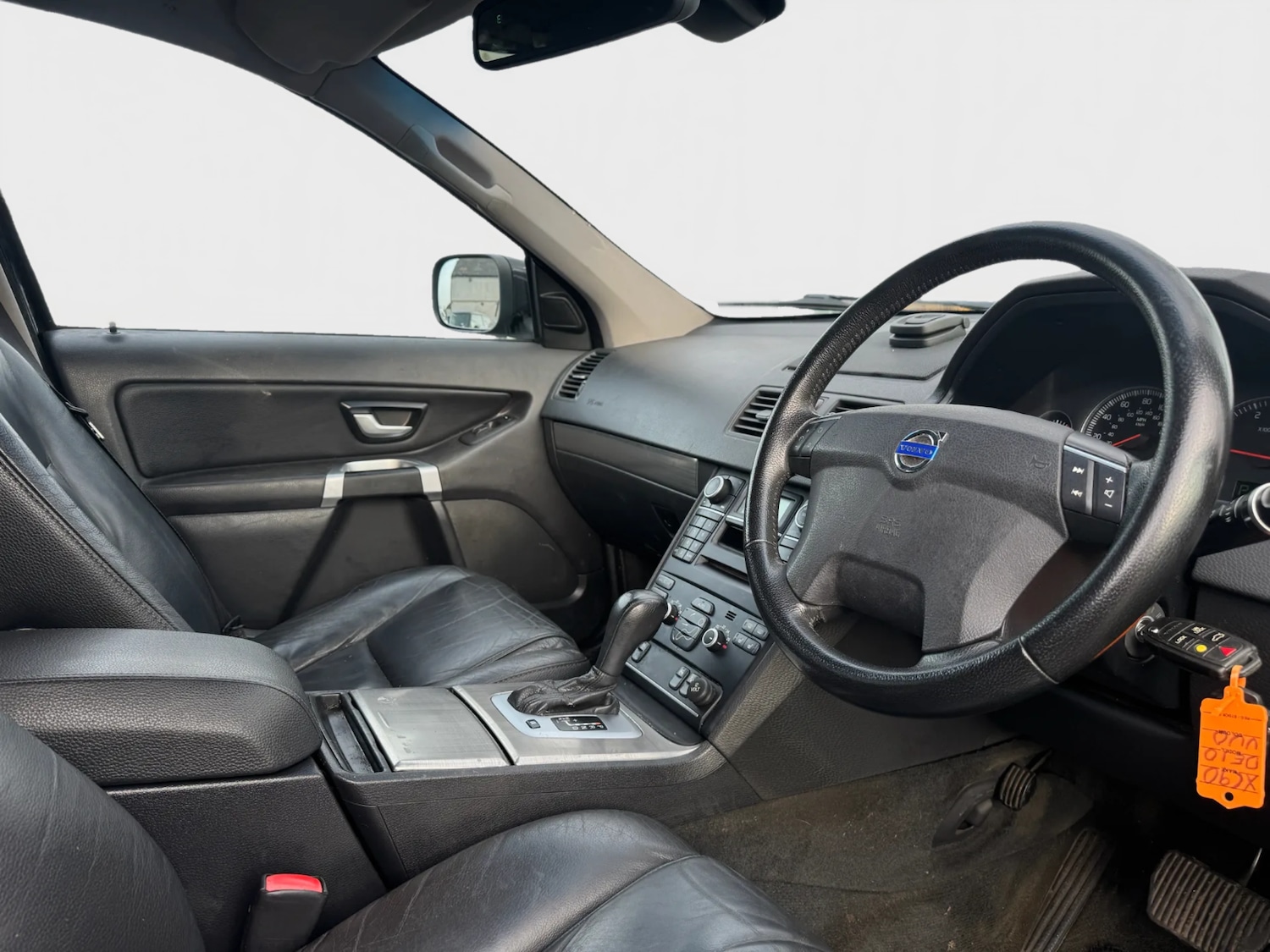 Used Volvo XC90 2010 for sale - 77024106: Photo 6