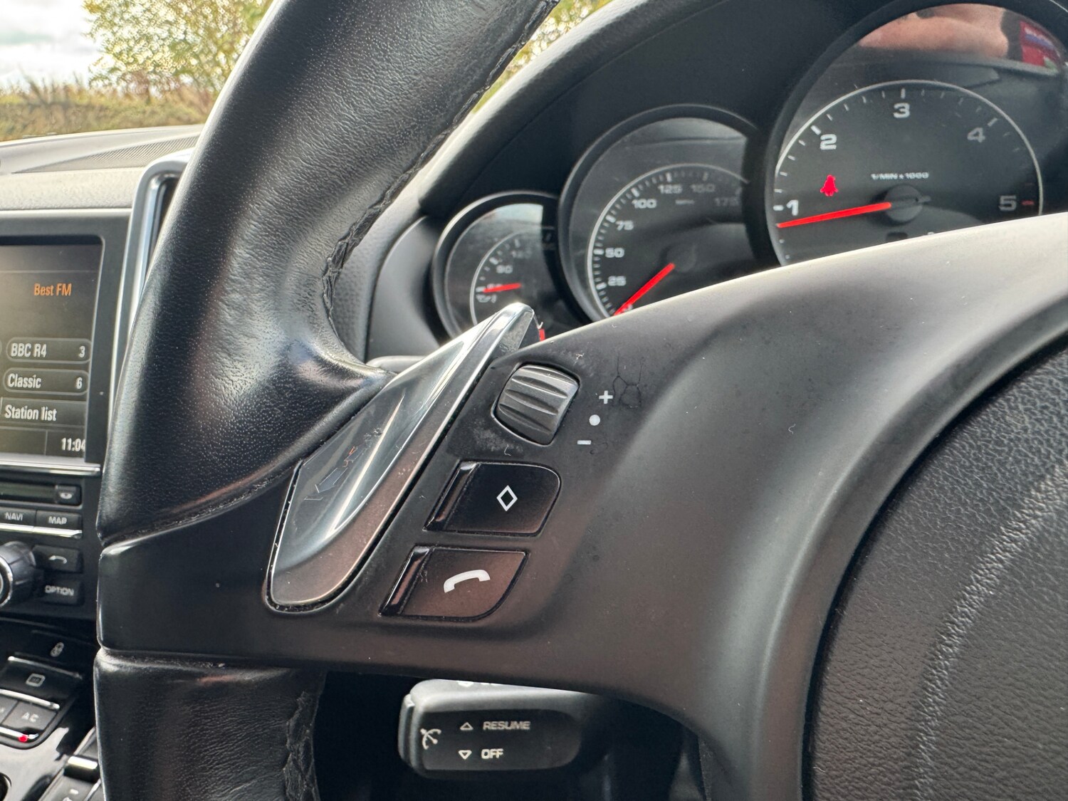 Used Porsche Cayenne 2011 for sale - 76329945: Photo 7