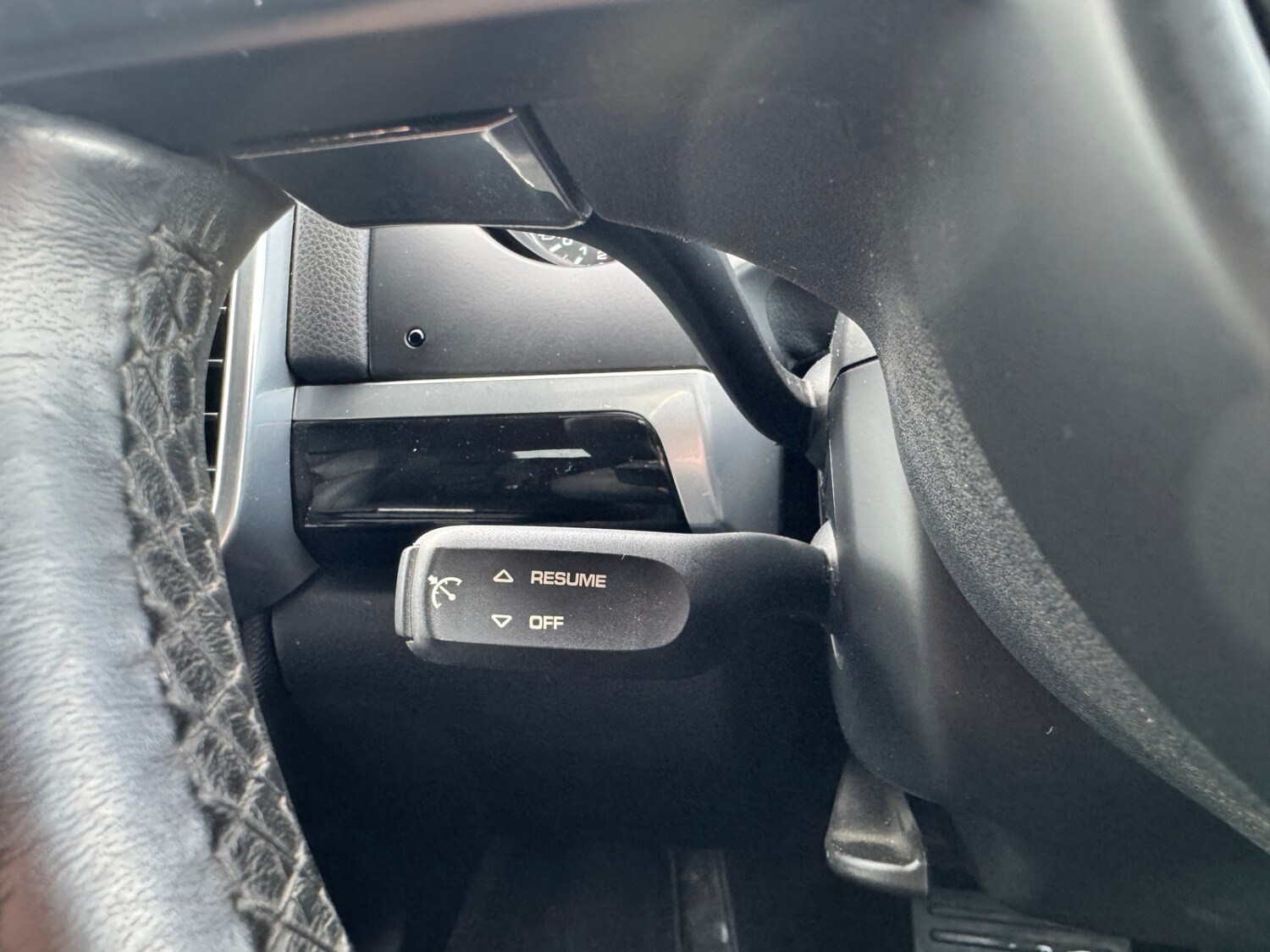 Used Porsche Cayenne 2011 for sale - 76329945: Photo 9