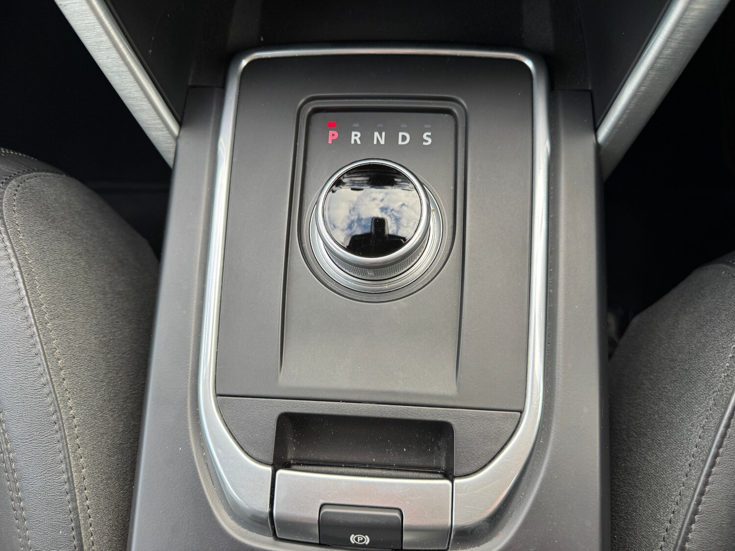 Used Land Rover Discovery Sport 2015 for sale - 76332088: Photo 12