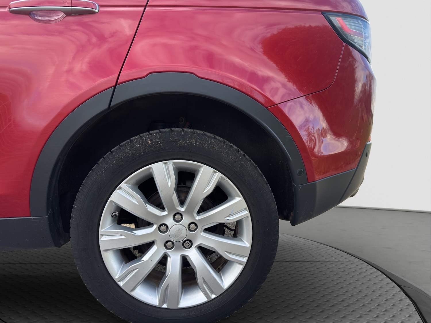 Used Land Rover Discovery Sport 2015 for sale - 76332088: Photo 20