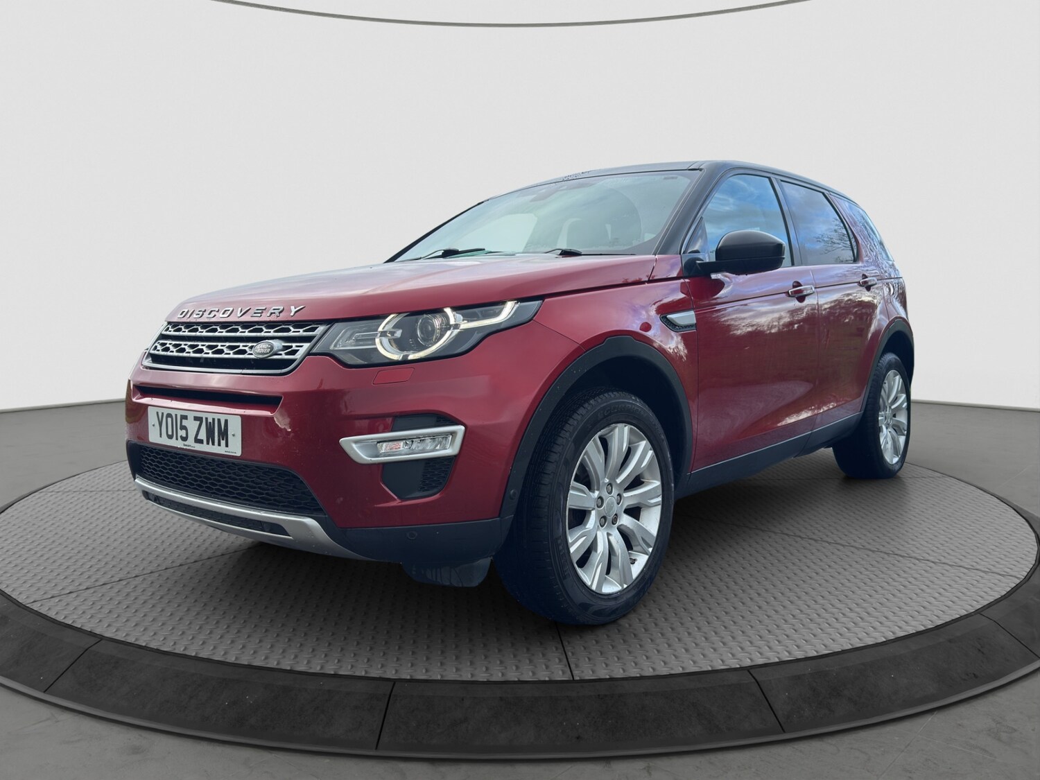 Used Land Rover Discovery Sport 2015 for sale - 76332088: Photo 5