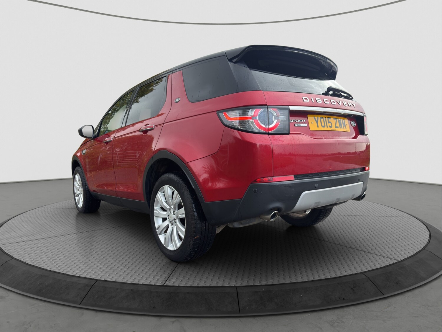 Used Land Rover Discovery Sport 2015 for sale - 76332088: Photo 7