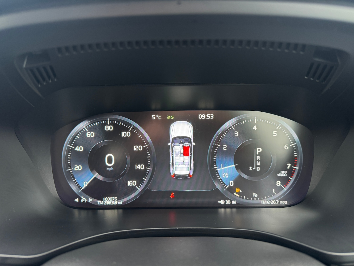 Used Volvo XC60 2018 for sale - 77272698: Photo 8