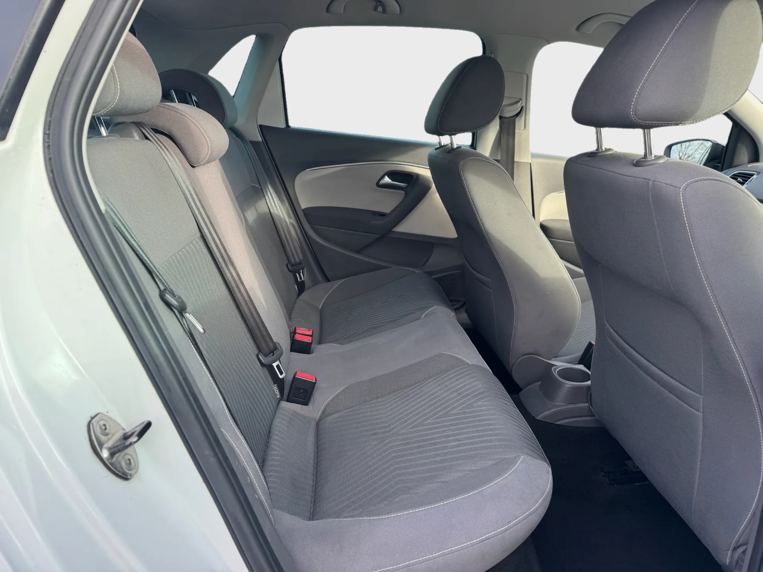 Used Volkswagen Polo 2015 for sale - 77223377: Photo 26