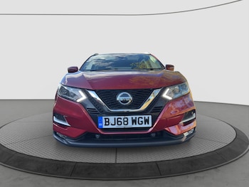 Used Nissan Qashqai 2018 for sale - 76184081: Photo 2