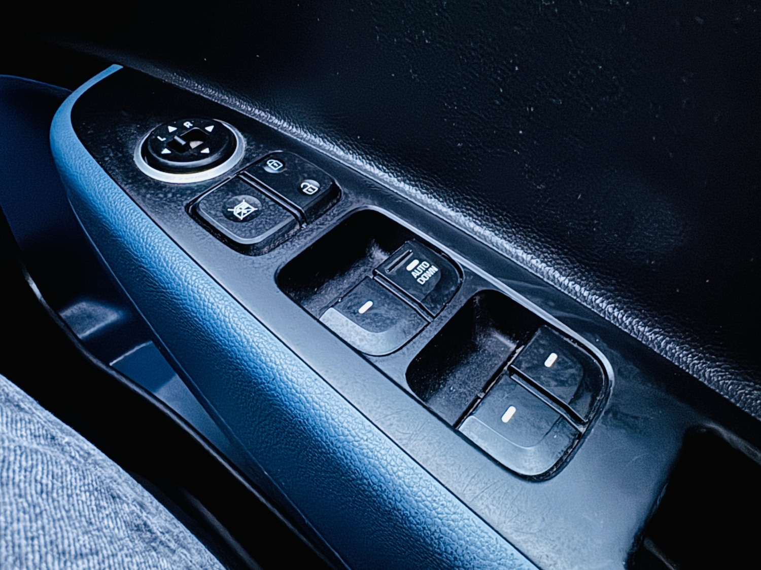 Used Hyundai i10 2015 for sale - 76480037: Photo 10