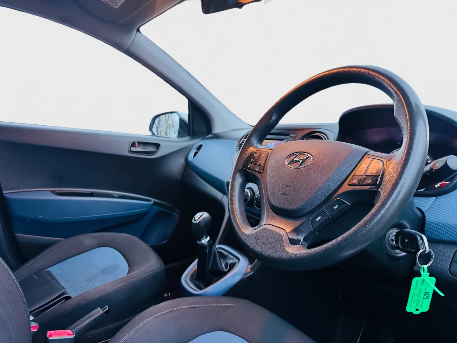 Used Hyundai i10 2015 for sale - 76480037: Photo 2