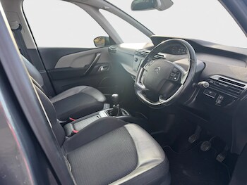 Used Citroen C4 Grand Picasso 2017 for sale - 76831366: Photo