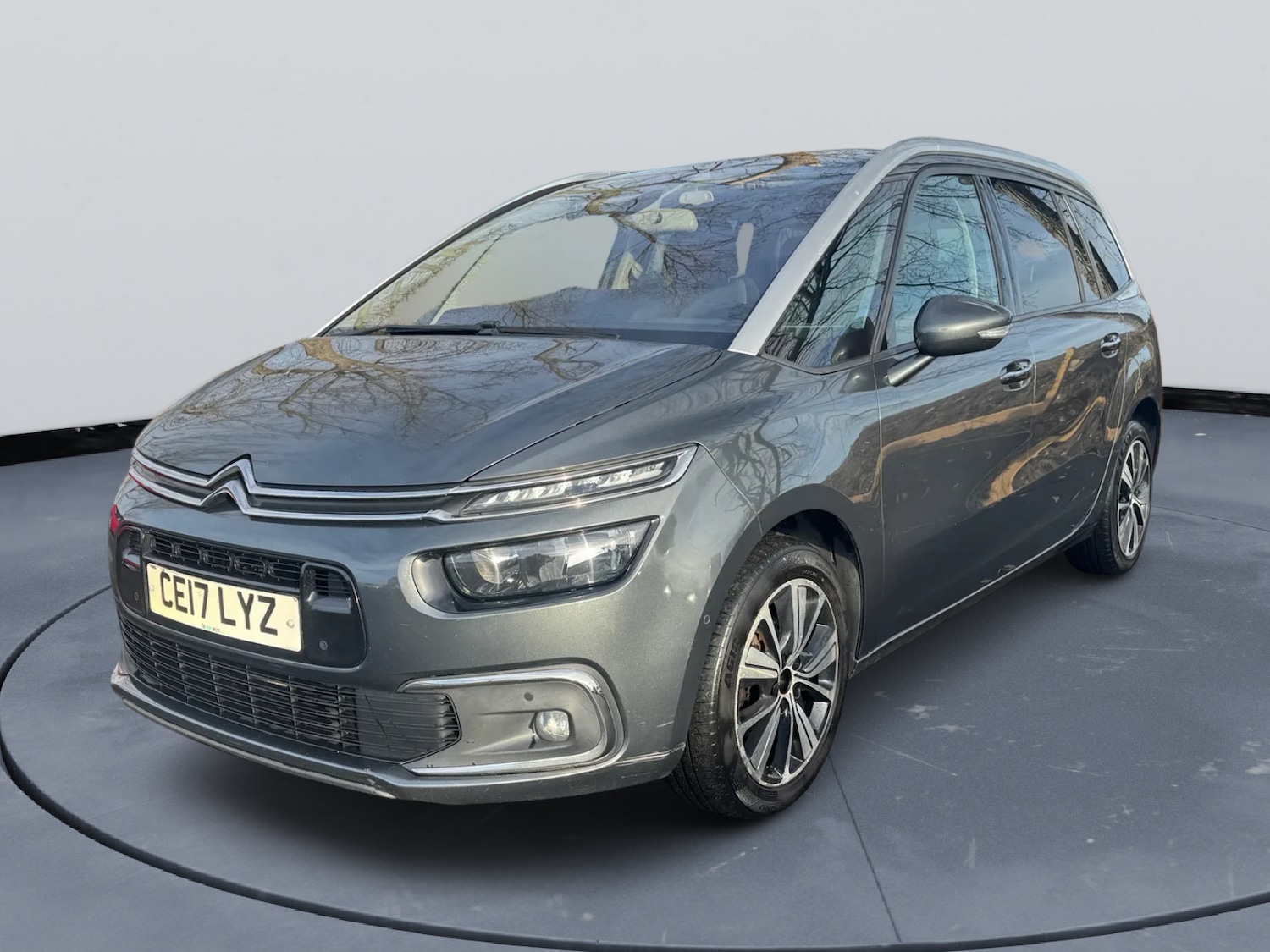 Used Citroen C4 Grand Picasso 2017 for sale - 76831366: Photo 3