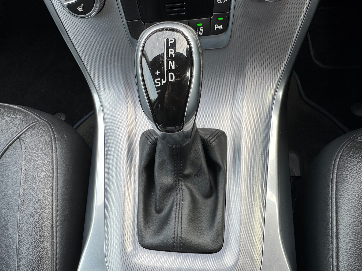 Used Volvo V70 2015 for sale - 78055176: Photo 28