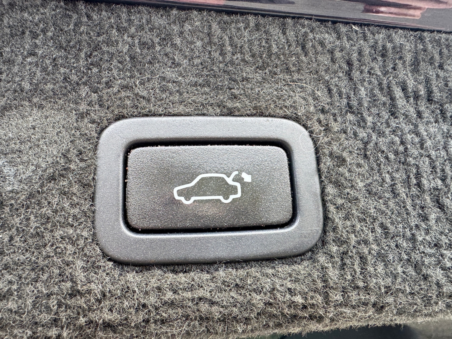 Used Volvo V70 2015 for sale - 78055176: Photo 29