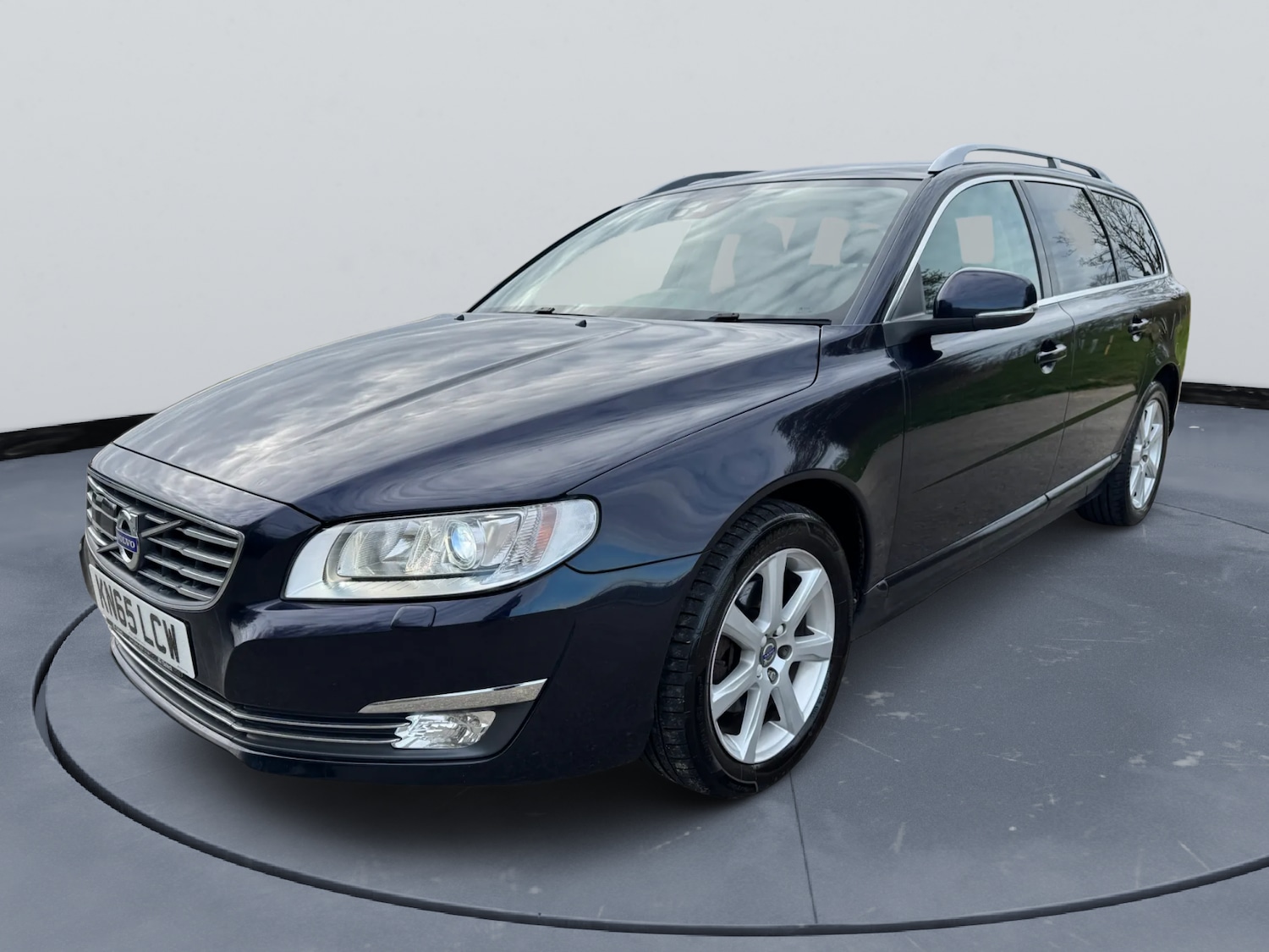 Used Volvo V70 2015 for sale - 78055176: Photo 5