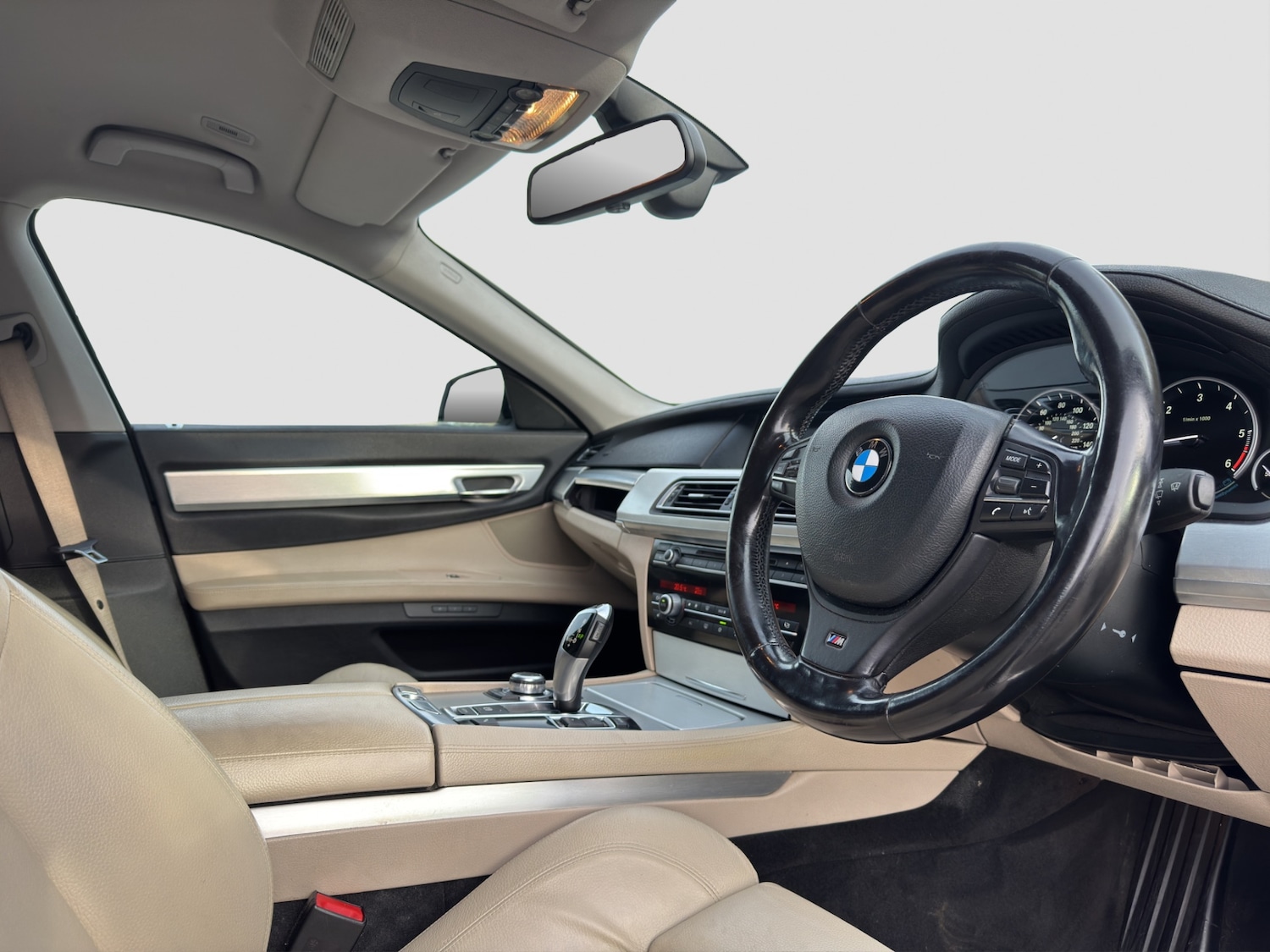 Used BMW 7 Series 2012 for sale - 76404905: Photo 2