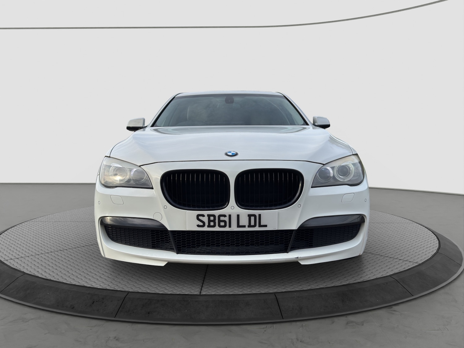 Used BMW 7 Series 2012 for sale - 76404905: Photo 3