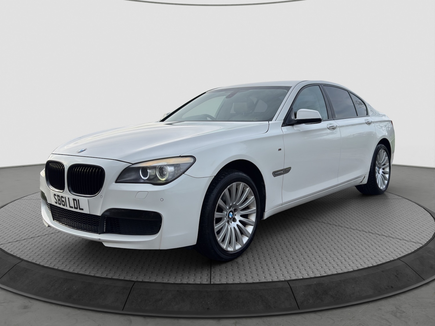 Used BMW 7 Series 2012 for sale - 76404905: Photo 5