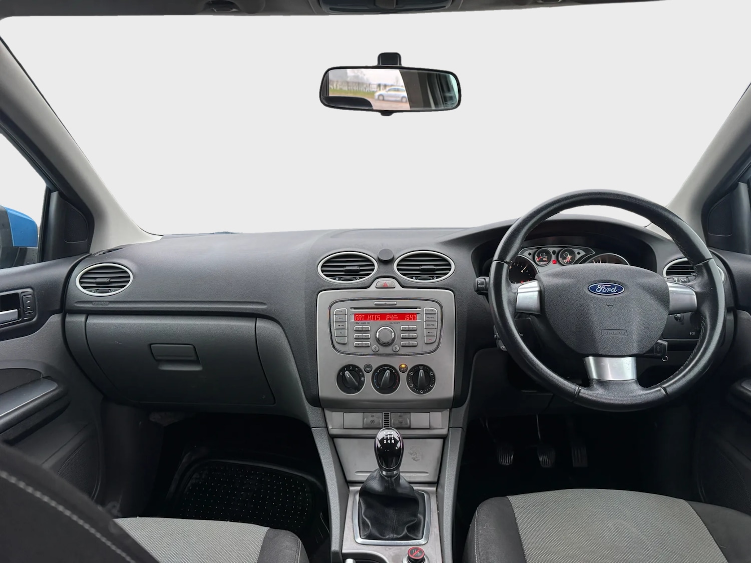 Used Ford Focus 2010 for sale - 77420722: Photo 2