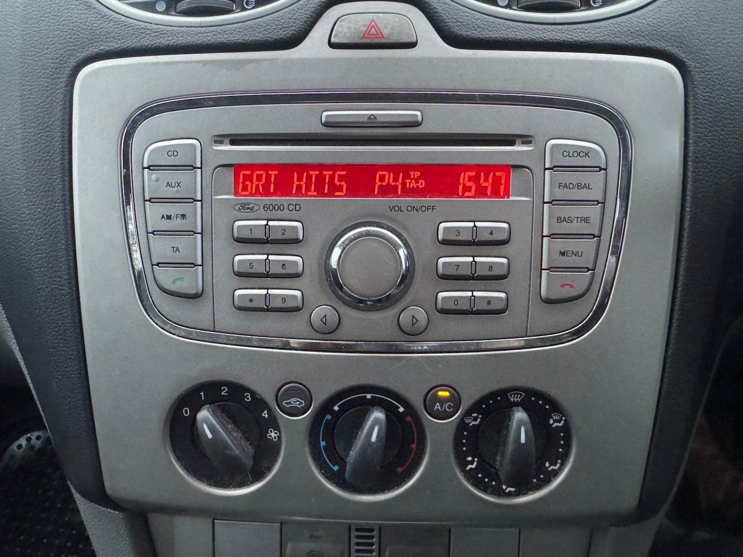 Used Ford Focus 2010 for sale - 77420722: Photo 8