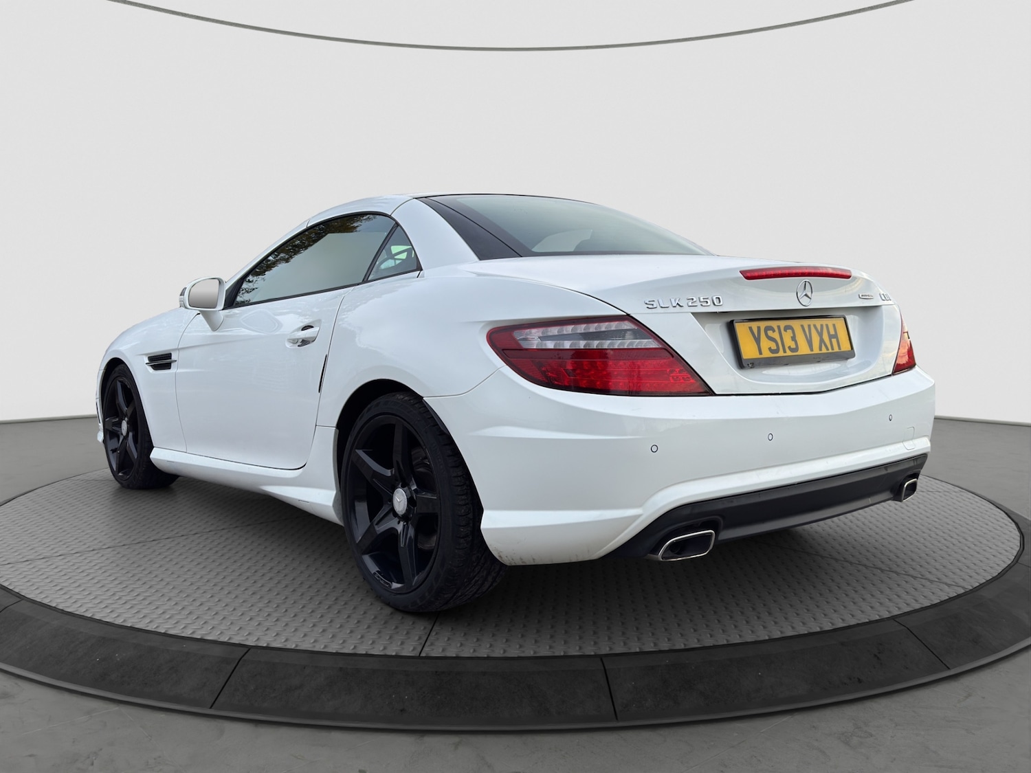 Used Mercedes-Benz SLK 2013 for sale - 76404966: Photo 11