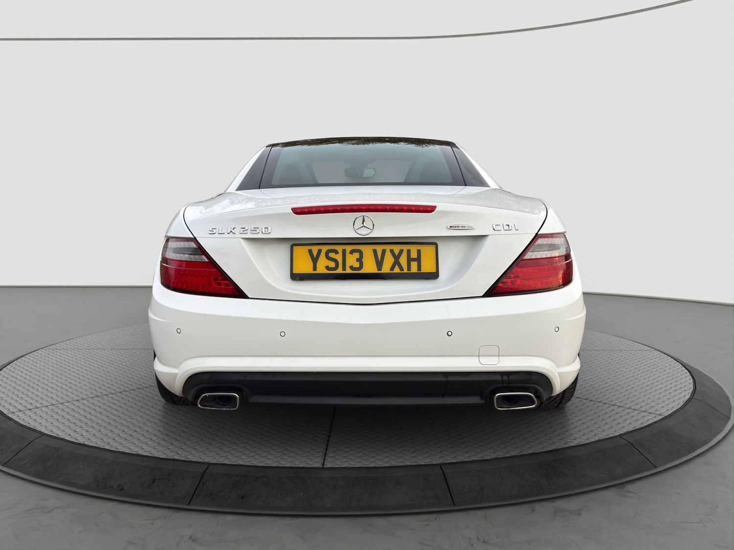 Used Mercedes-Benz SLK 2013 for sale - 76404966: Photo 9