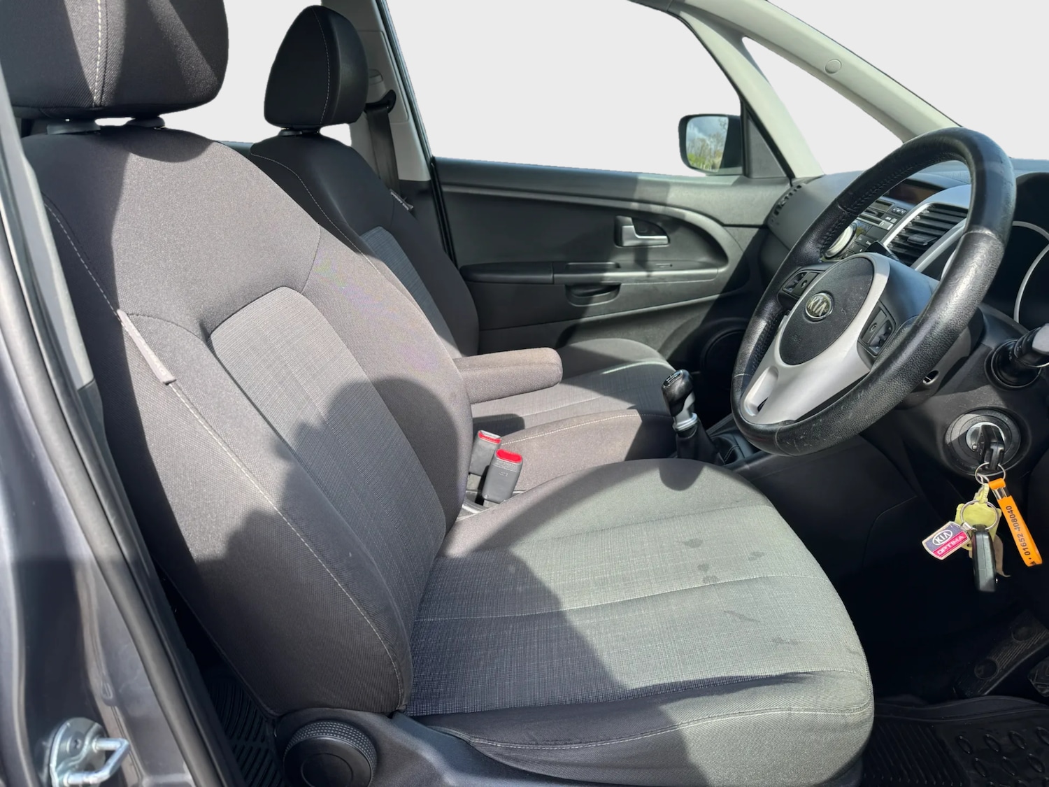 Used Kia Venga 2010 for sale - 78131659: Photo 10