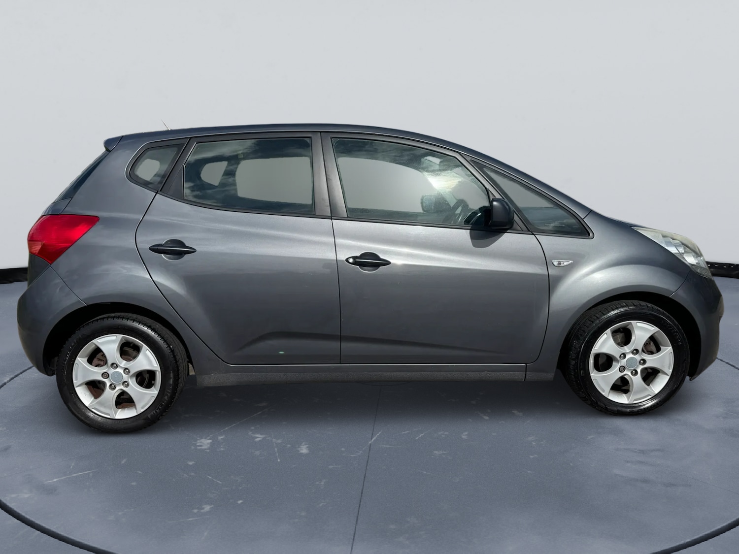 Used Kia Venga 2010 for sale - 78131659: Photo 13