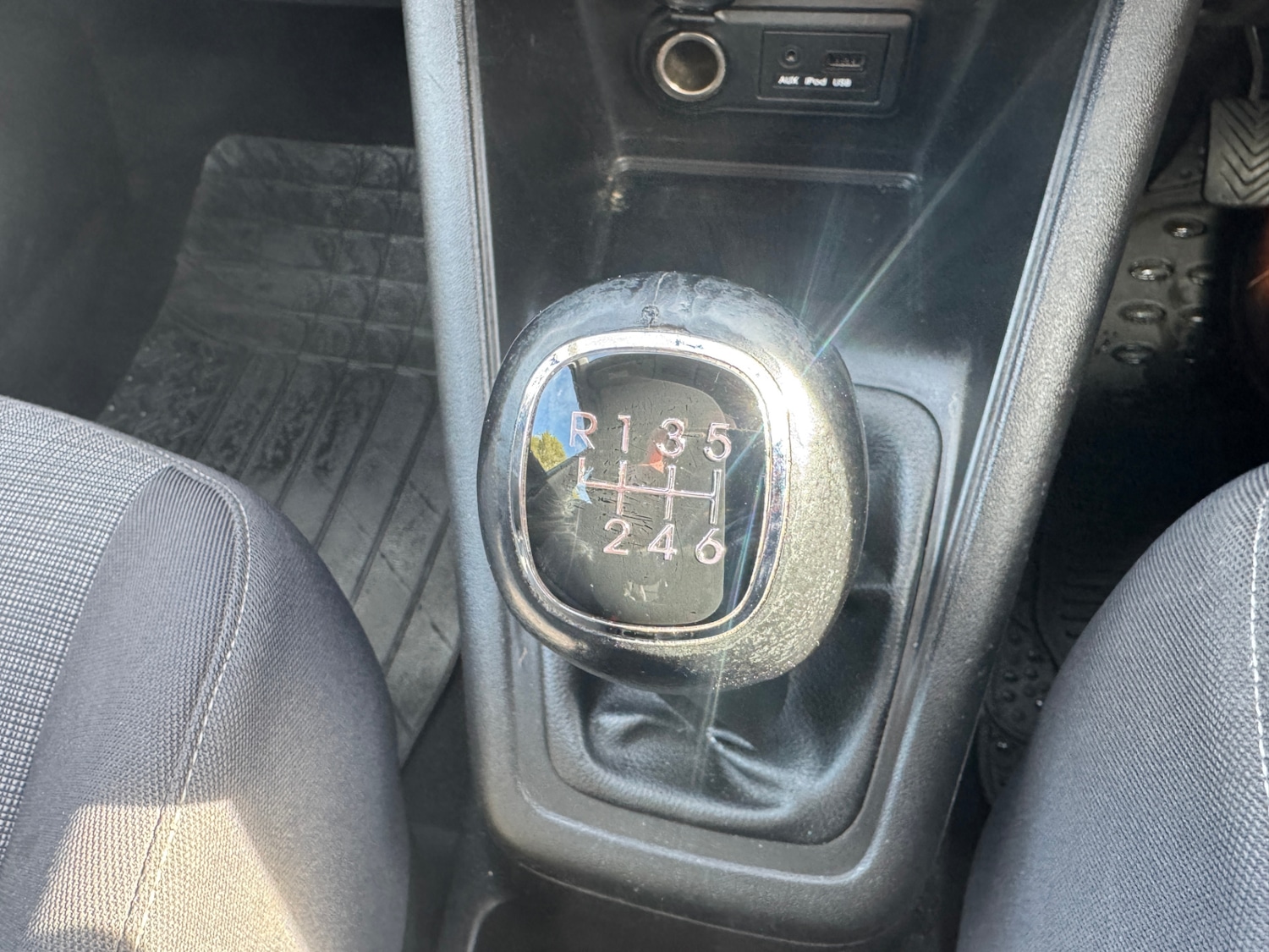 Used Kia Venga 2010 for sale - 78131659: Photo 14