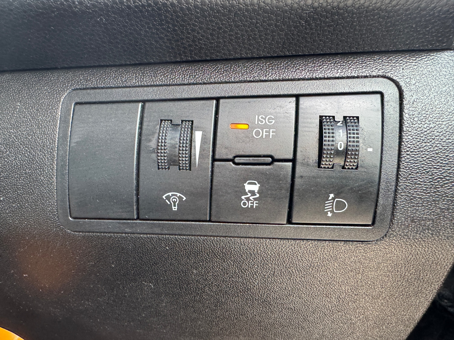 Used Kia Venga 2010 for sale - 78131659: Photo 19