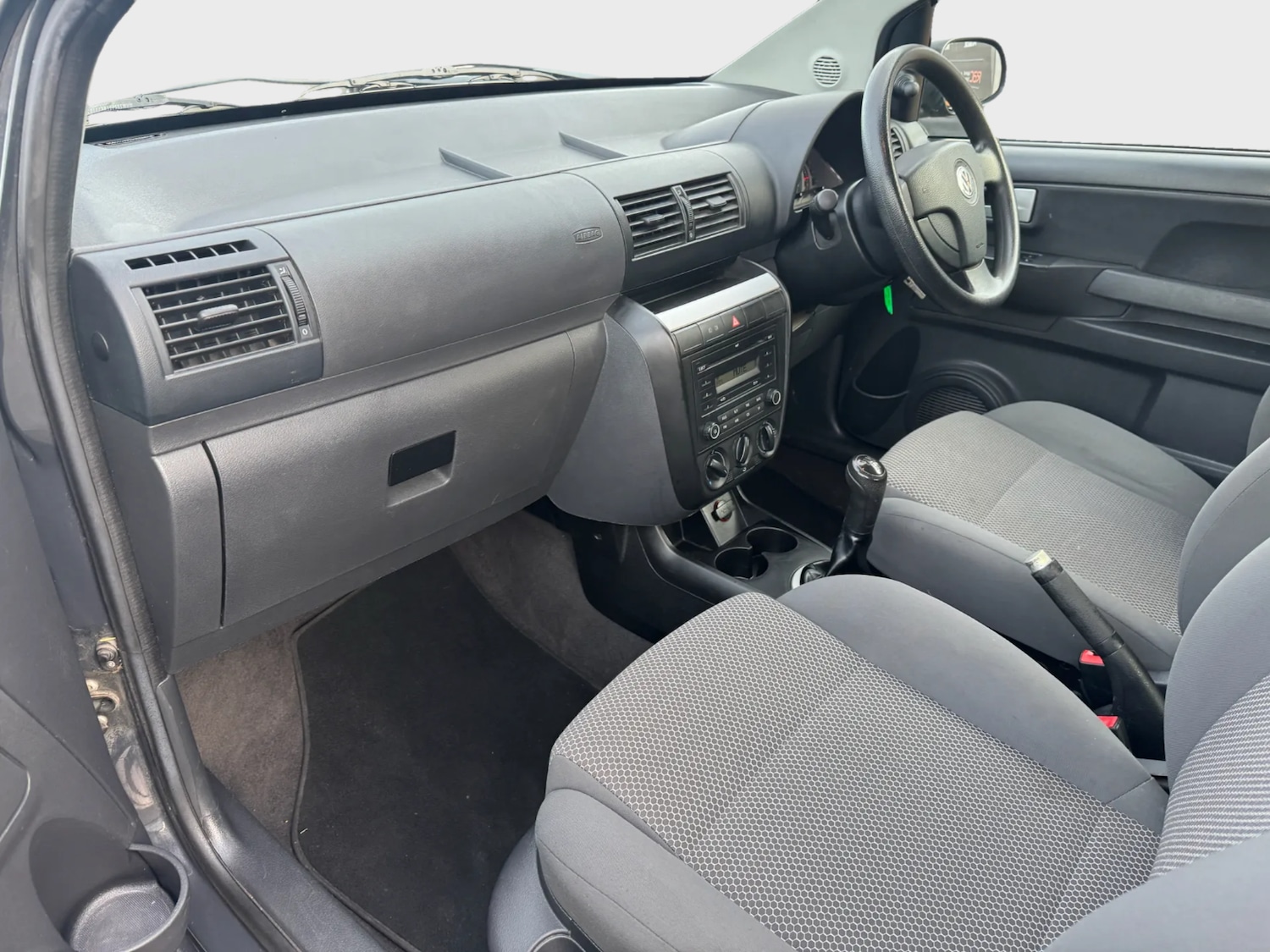 Used Volkswagen Fox 2010 for sale - 77676433: Photo 4