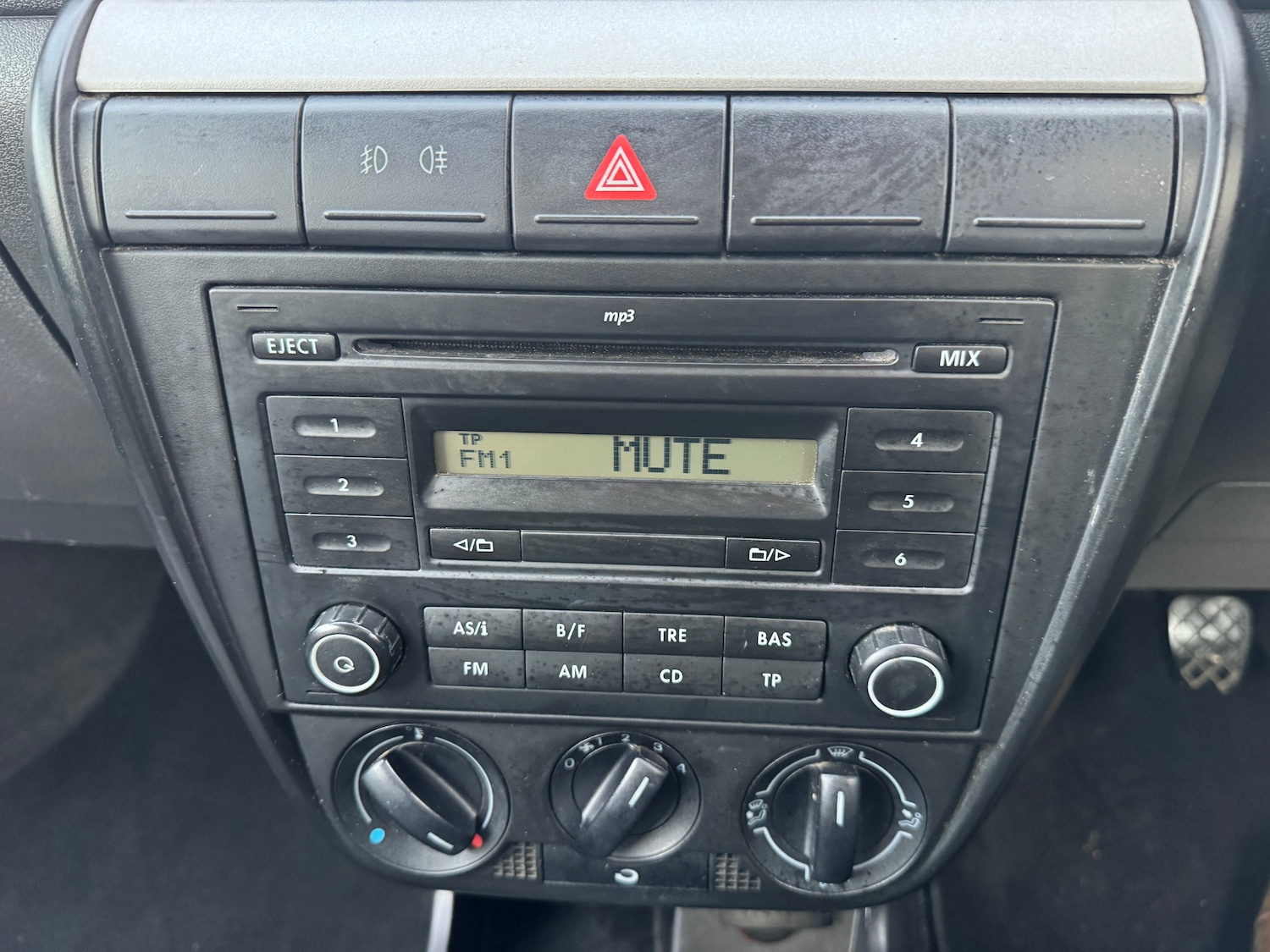 Used Volkswagen Fox 2010 for sale - 77676433: Photo 6