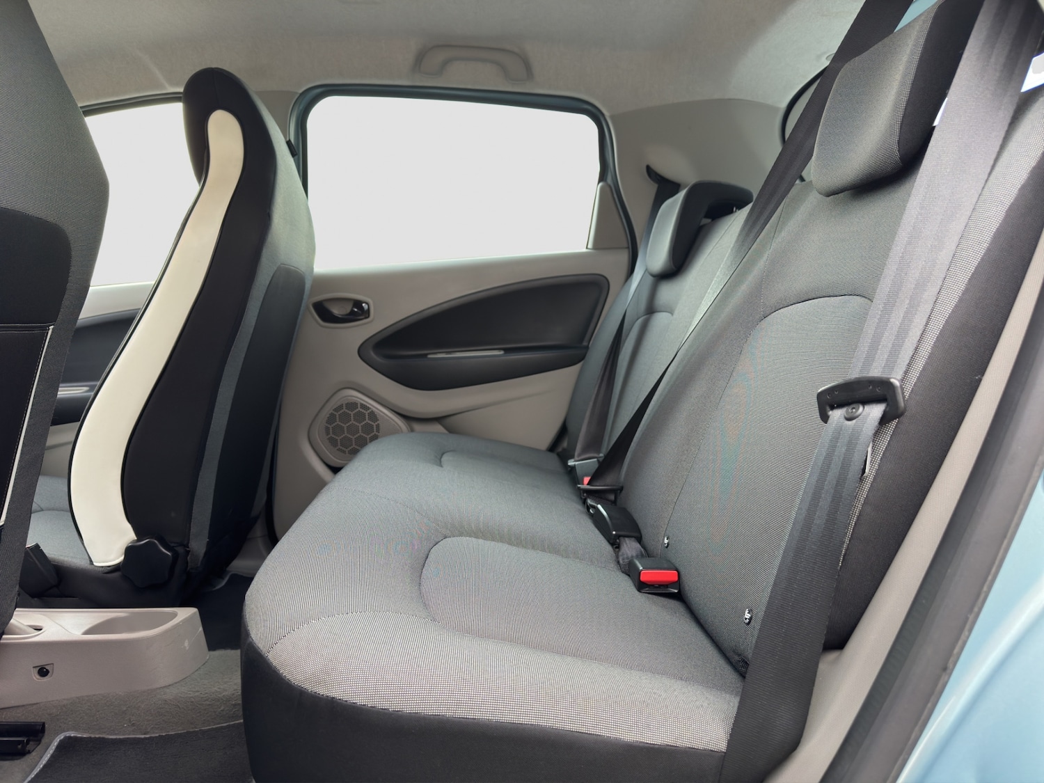 Used Renault Zoe 2015 for sale - 76404968: Photo 27