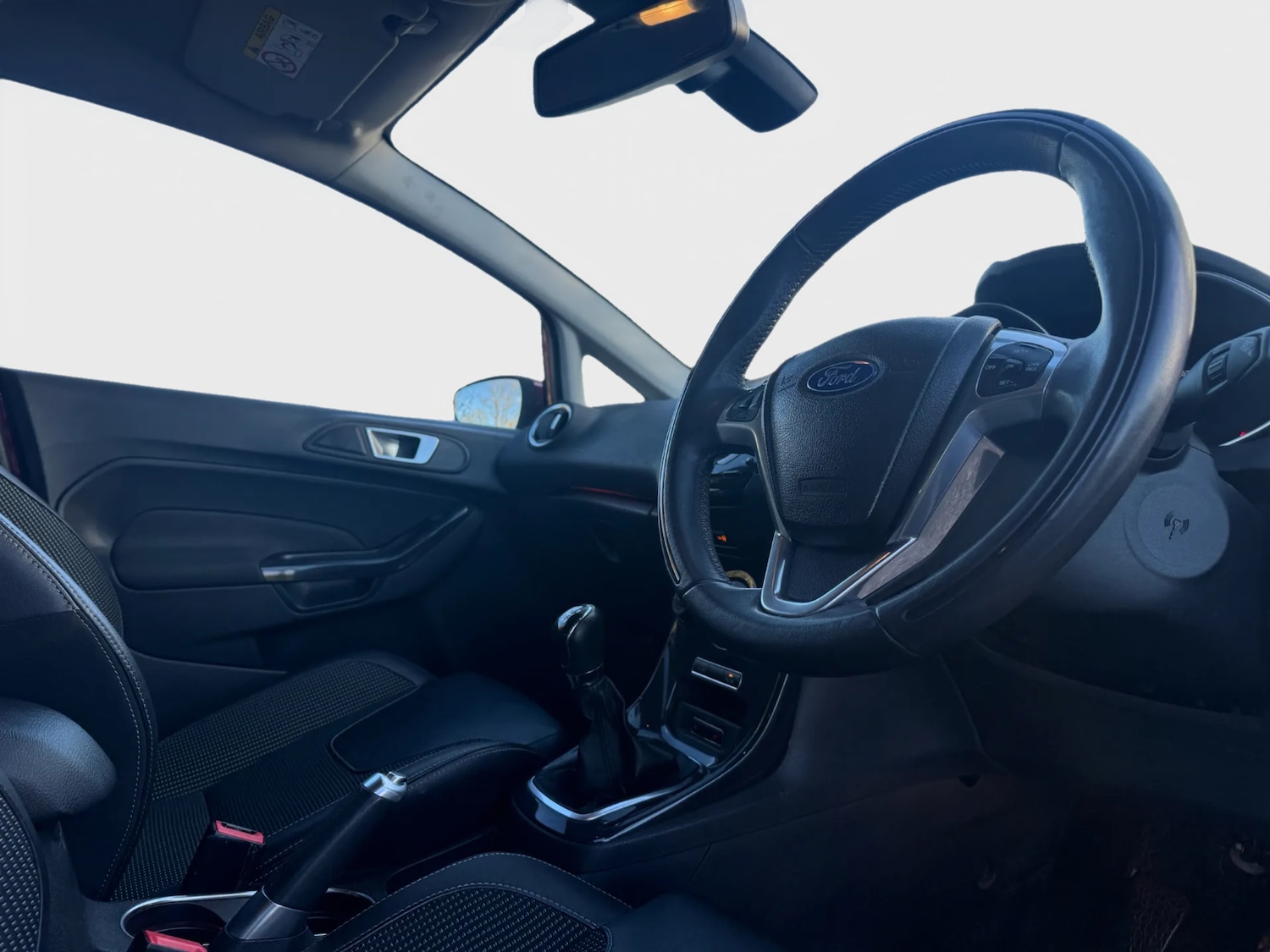 Used Ford Fiesta 2013 for sale - 76505558: Photo 25