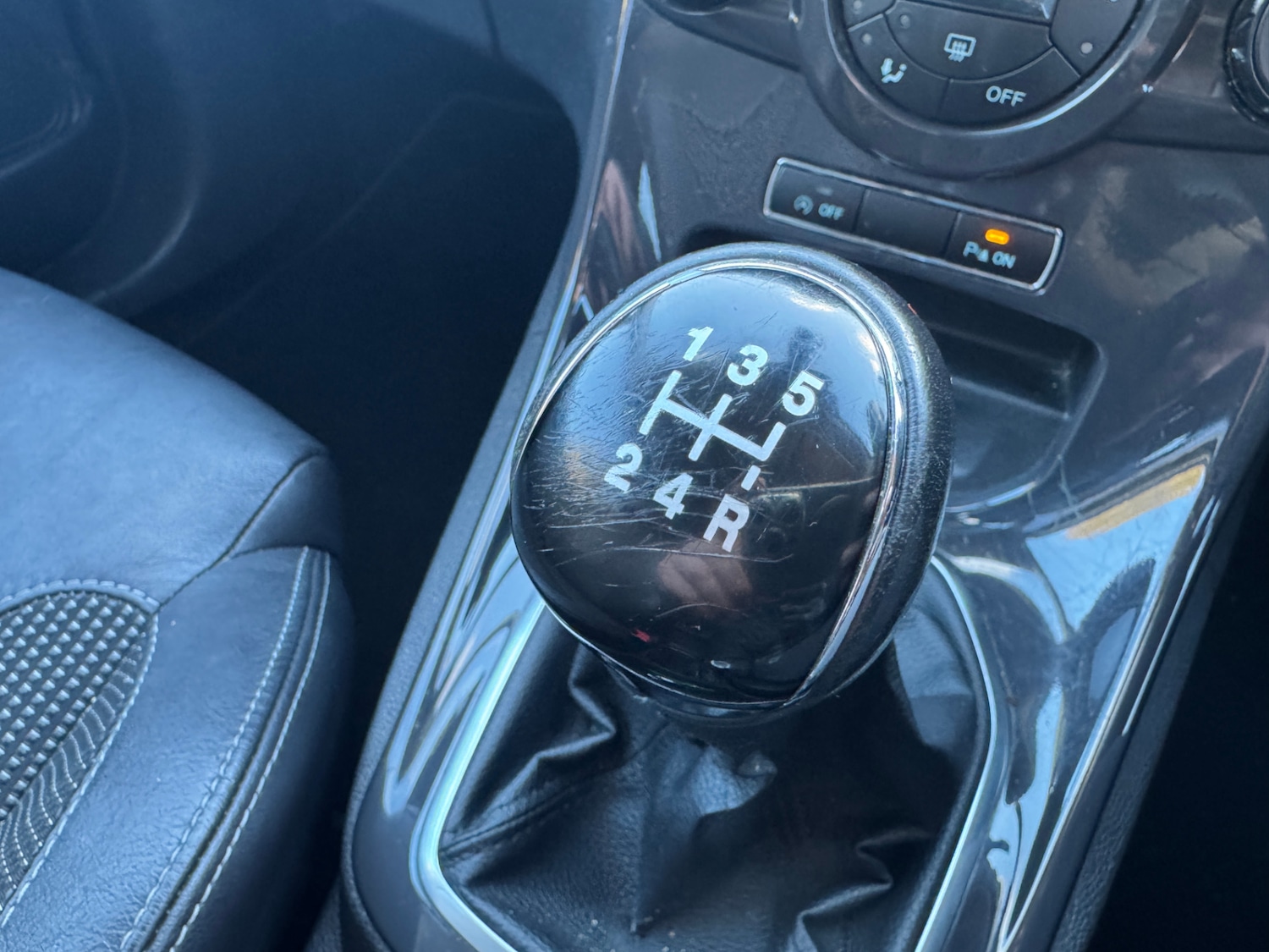 Used Ford Fiesta 2013 for sale - 76505558: Photo 4