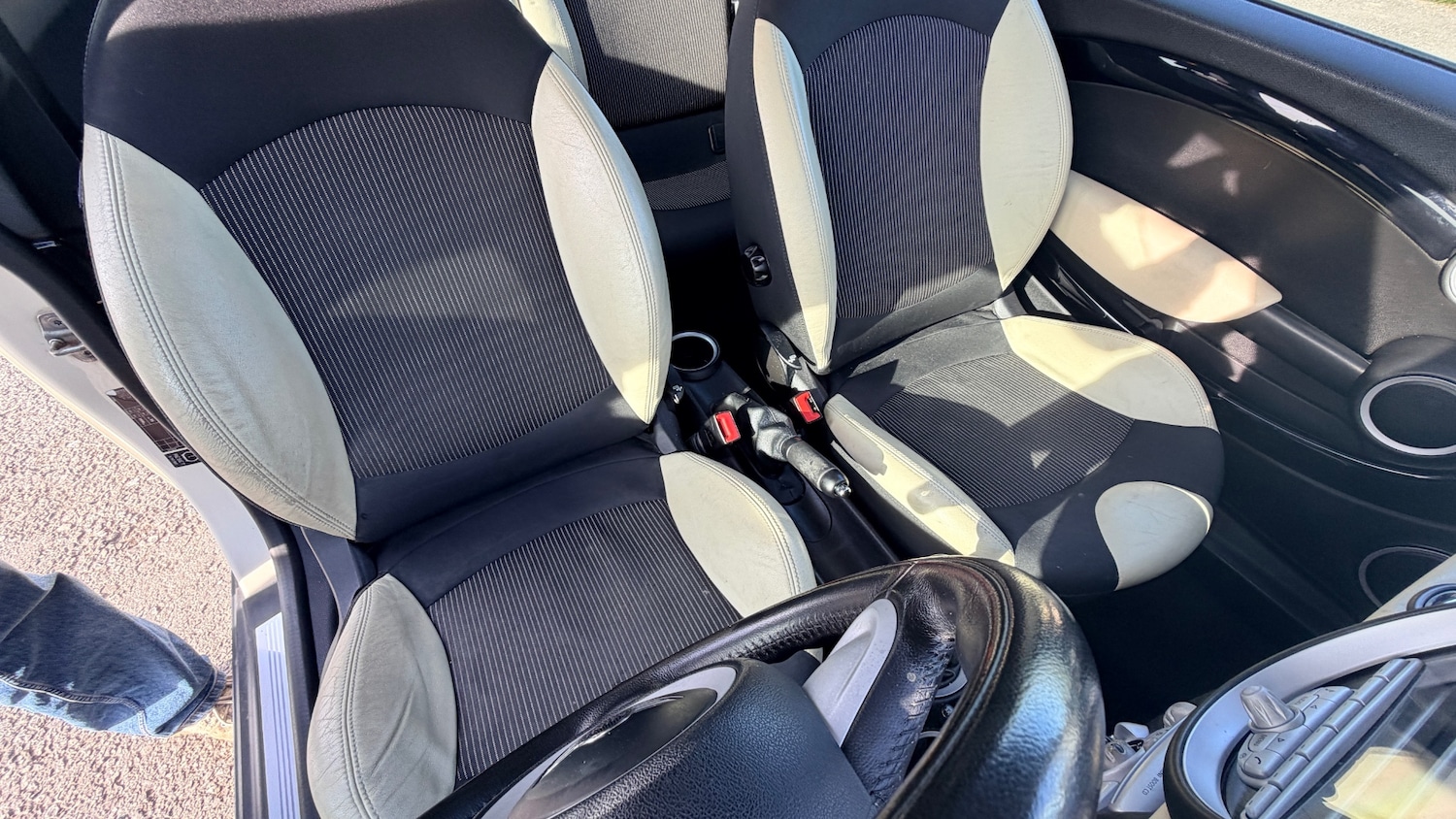 Used MINI Hatch 2010 for sale - 78112376: Photo 4