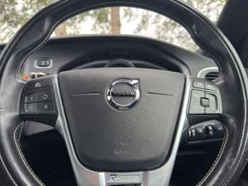 Used Volvo V40 2016 for sale - 75273064: Photo