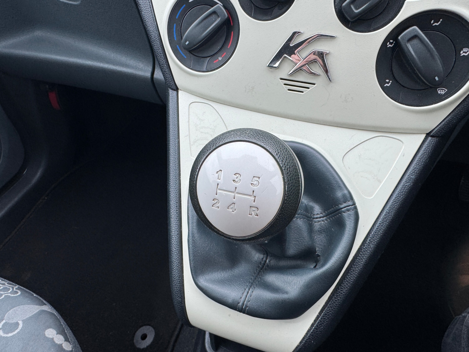 Used Ford Ka 2010 for sale - 76505555: Photo 10