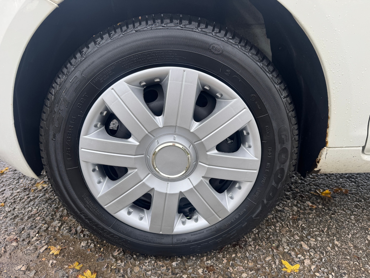 Used Ford Ka 2010 for sale - 76505555: Photo 16