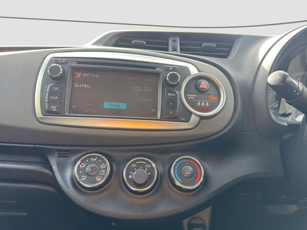 Used Toyota Yaris 2014 for sale - 74455376: Photo 10