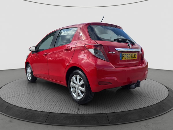 Used Toyota Yaris 2014 for sale - 74455376: Photo 11