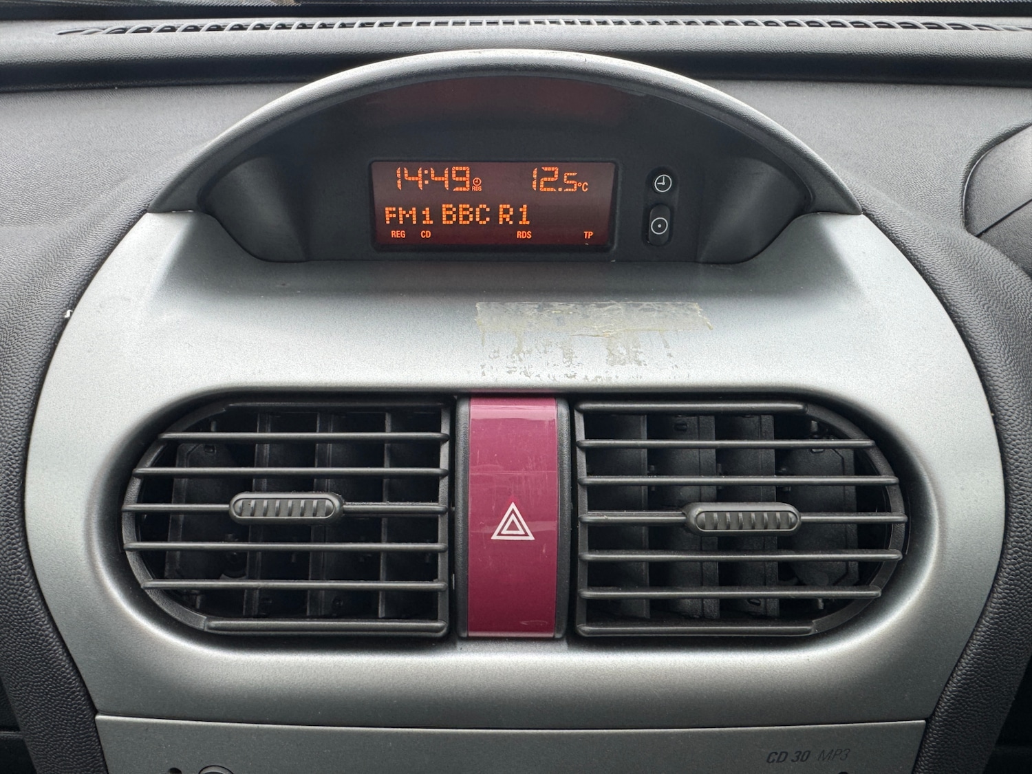 Used Vauxhall Tigra 2006 for sale - 77848138: Photo 12