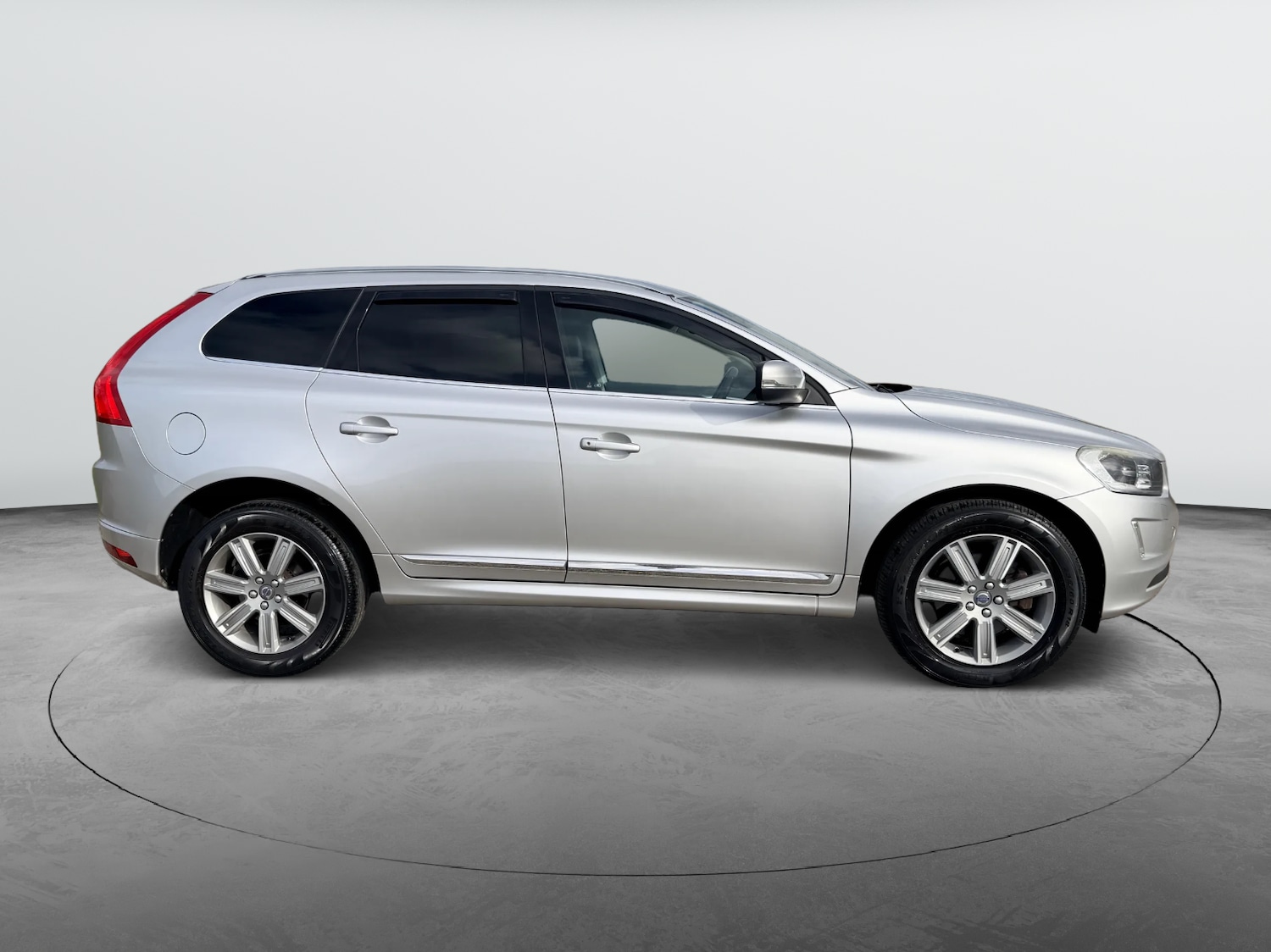 Used Volvo XC60 2015 for sale - 77679183: Photo 15