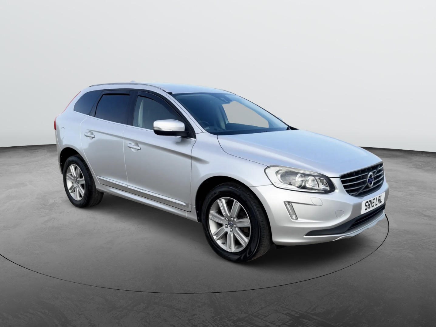 Used Volvo XC60 2015 for sale - 77679183: Photo 17